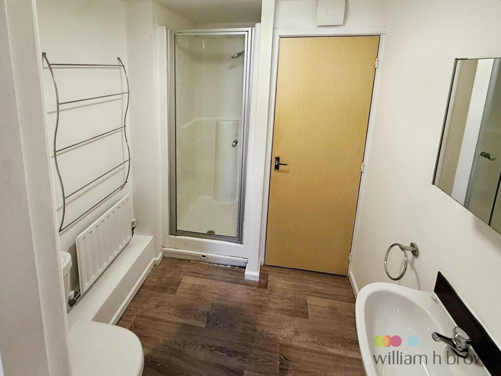 Apartment in Lincoln, Lincolnshire - View 4
