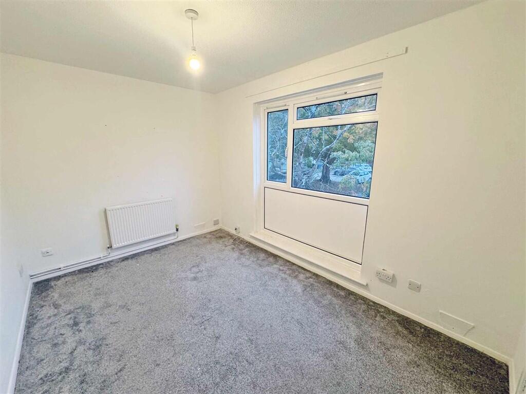 Apartment in Guildford - View 4