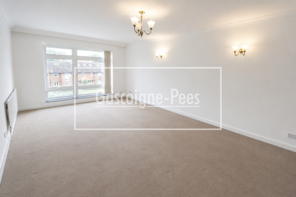 Apartment in Guildford, Surrey - View 4