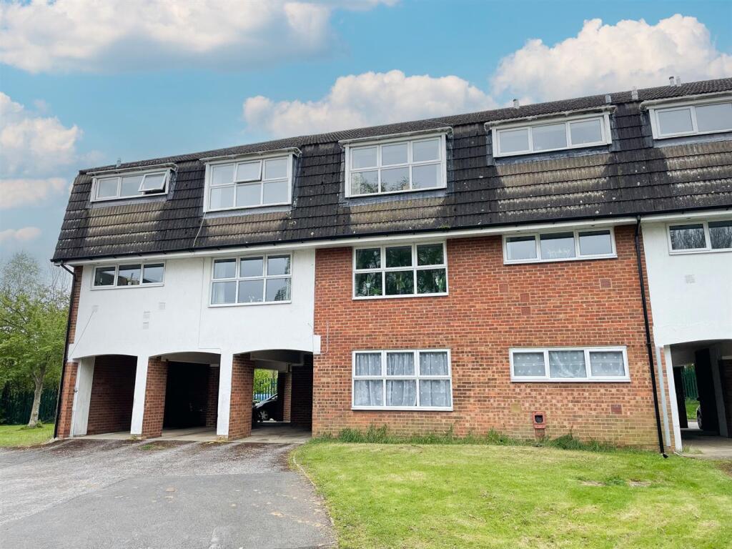 Main image of property: Grasmere Way, Linslade