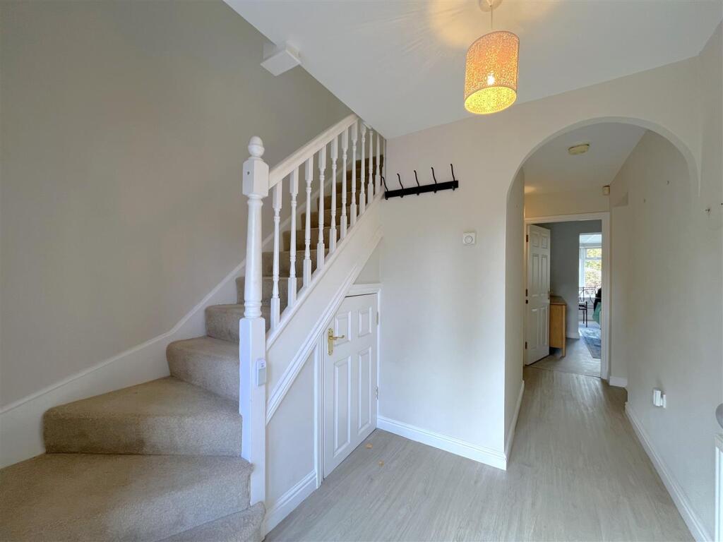 Wilmhurst Road, Warwick photo 4