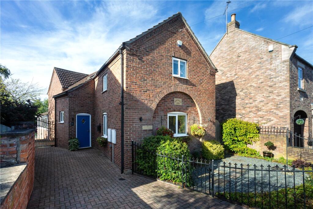 Main image of property: Hull Road, Cliffe, Selby, North Yorkshire, YO8