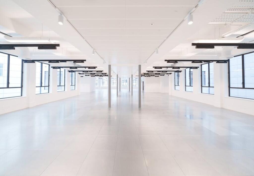 Main image of property: 16 St Martin's Le Grand, London, EC1A 4EE