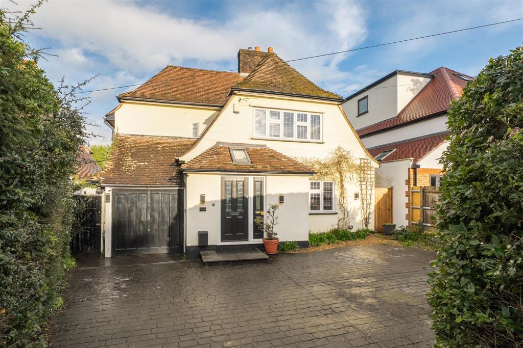 Main image of property: Colcokes Road, Banstead