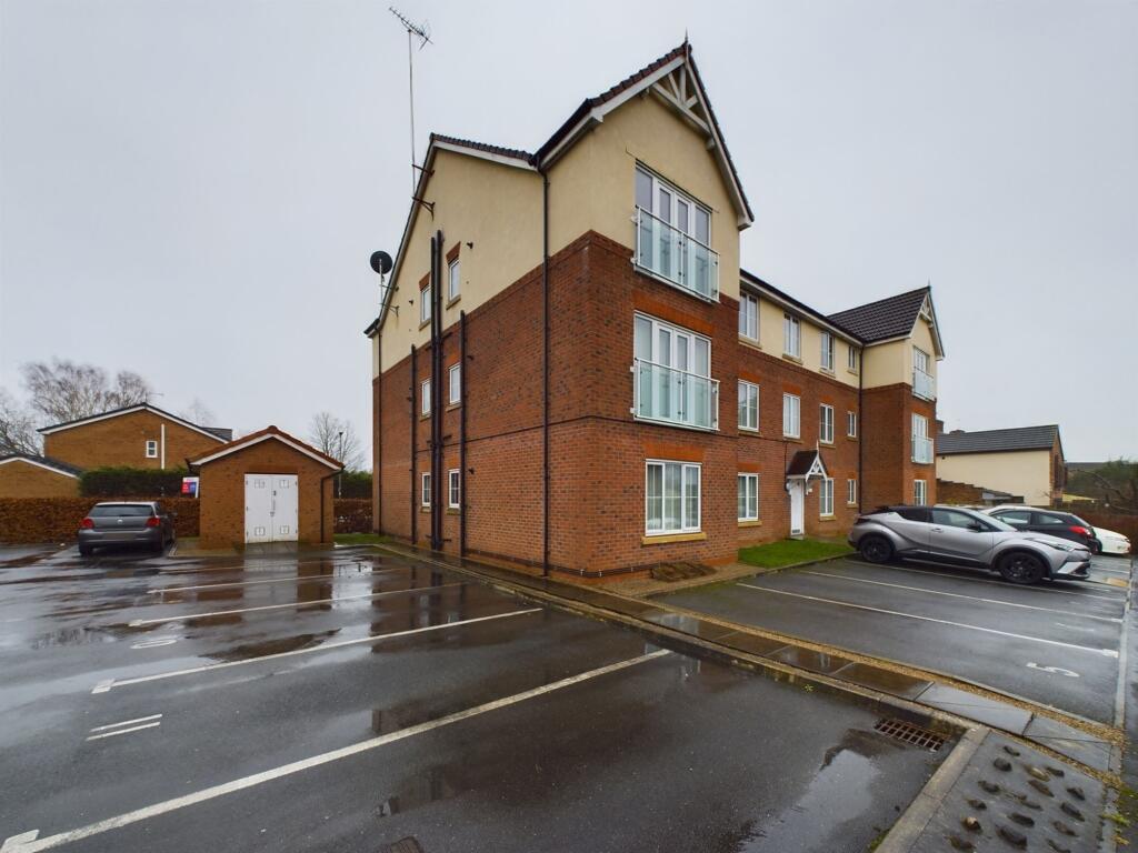 Main image of property: Ty Caernarfon Cwrt Y Terfyn, Saltney CH4 8QT