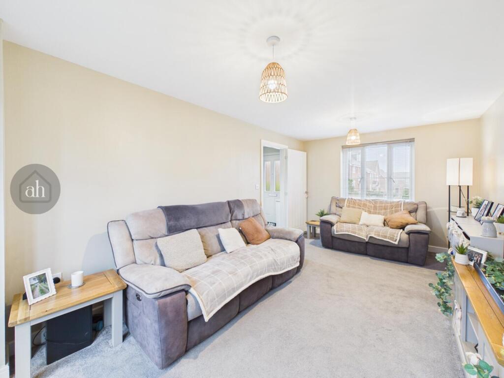House in West Suffolk, Bury St Edmunds - View 3