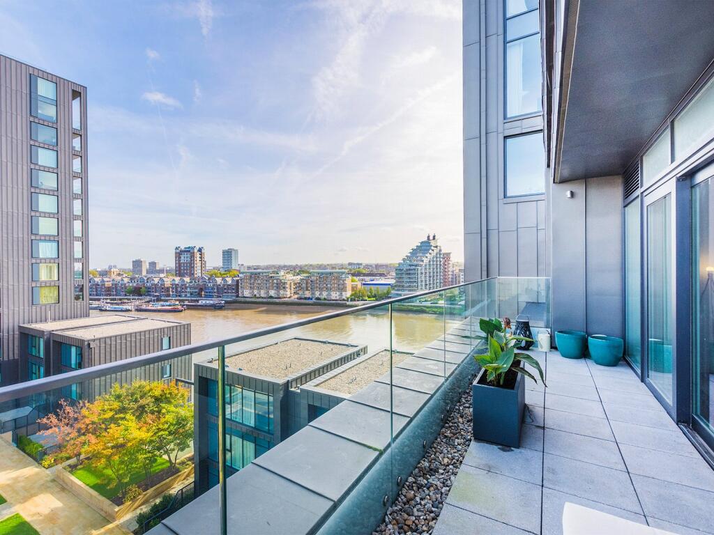 Main image of property: Ravensbourne Apartments, 5 Central Avenue, SW6
