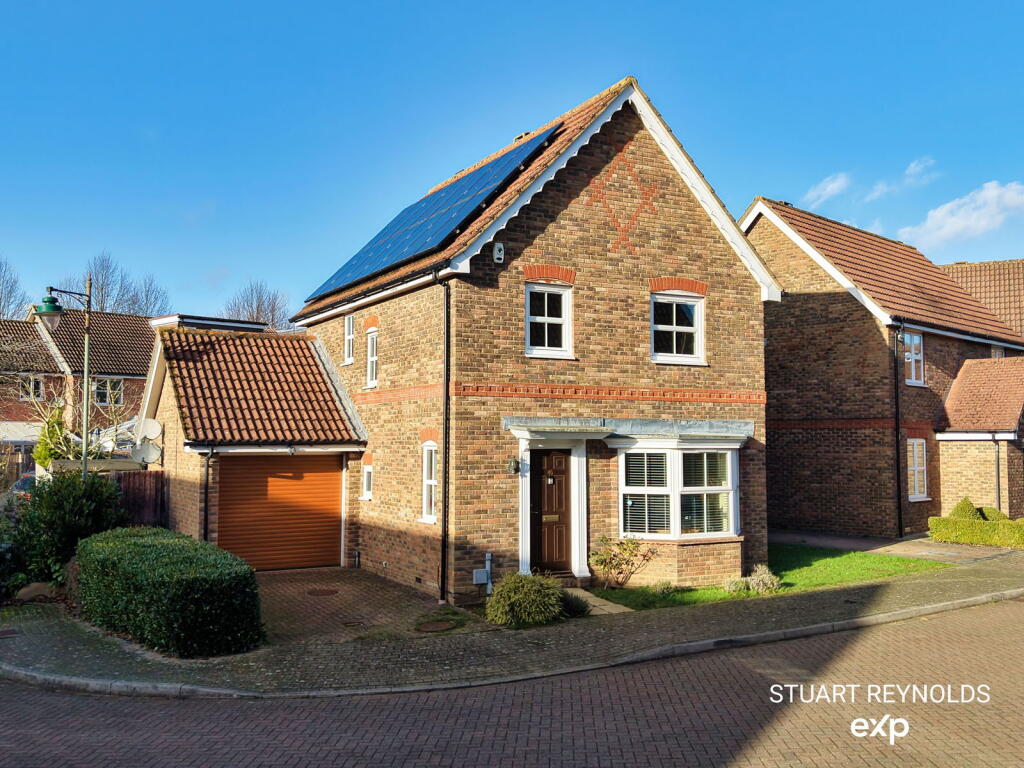 Main image of property: Bramley Way, Kings Hill, West Malling, ME19 4BD