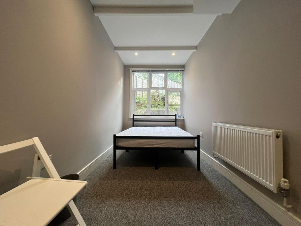 2 bedroom ground floor flat for rent