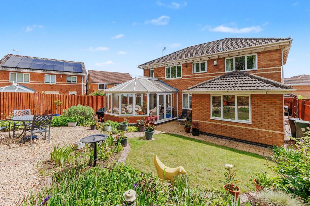 Conningsby Drive, Pershore, WR10 photo 4
