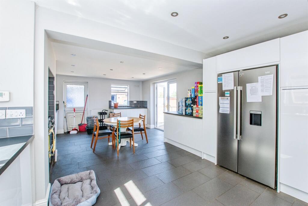 House in Peterborough - View 4