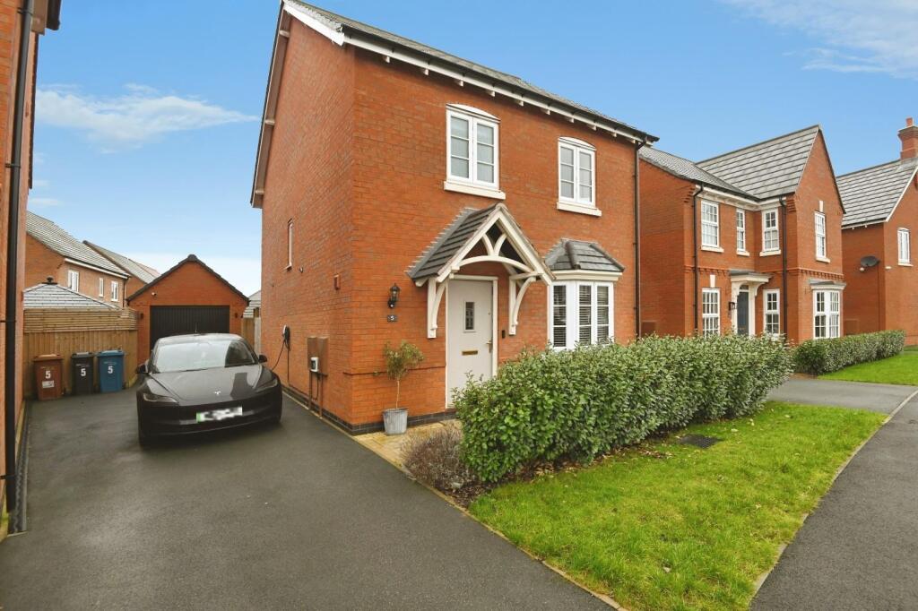 Main image of property: Barley Crescent, Tamworth