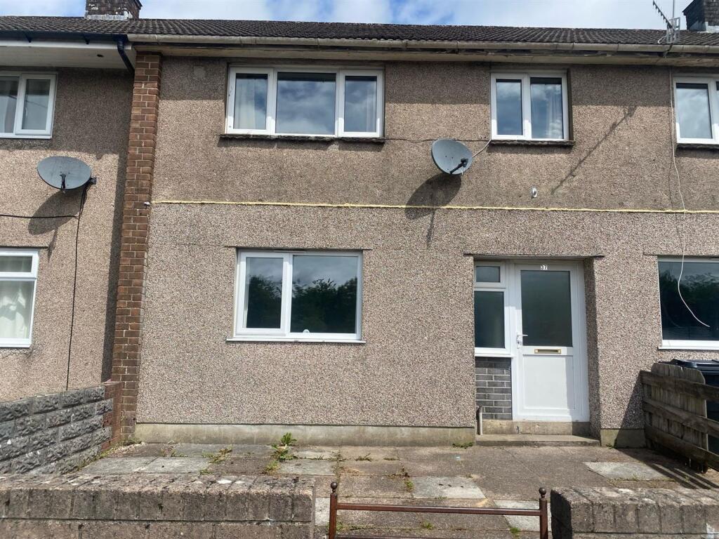 Main image of property: Heol Helig, Brynmawr