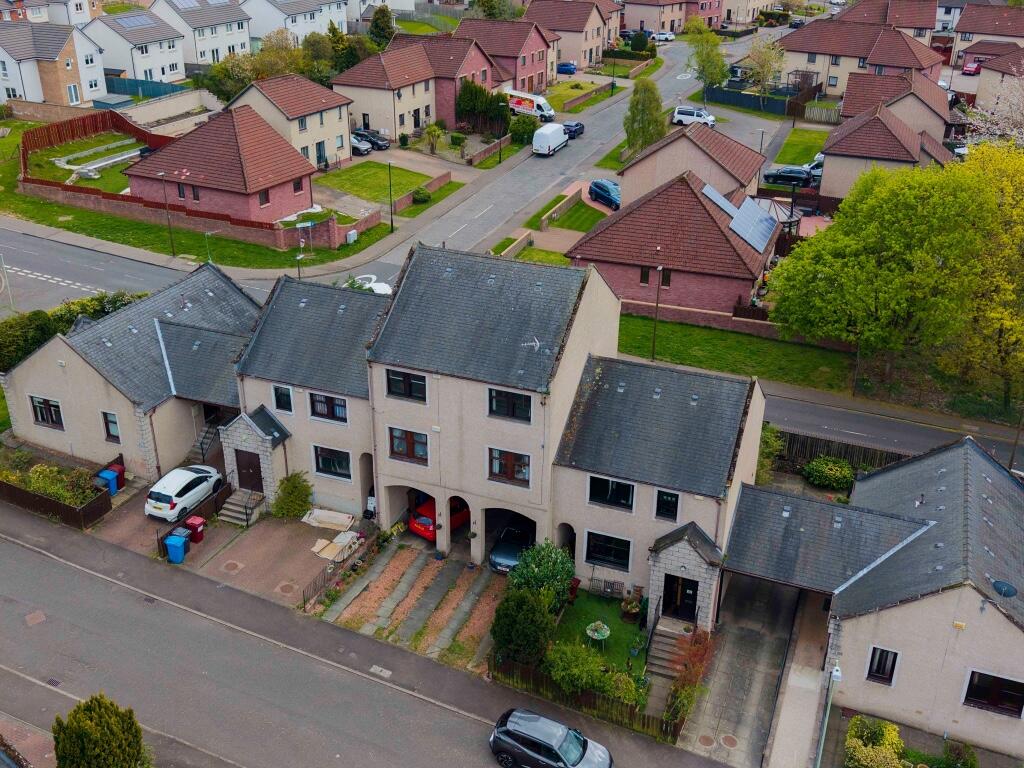 Main image of property: Heron Rise, Dundee, DD4