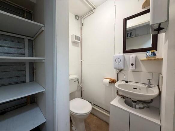 Cloakroom 1.jpg