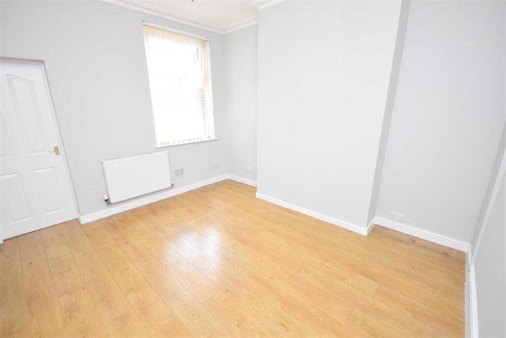 House in Birkenhead, Claughton - View 4