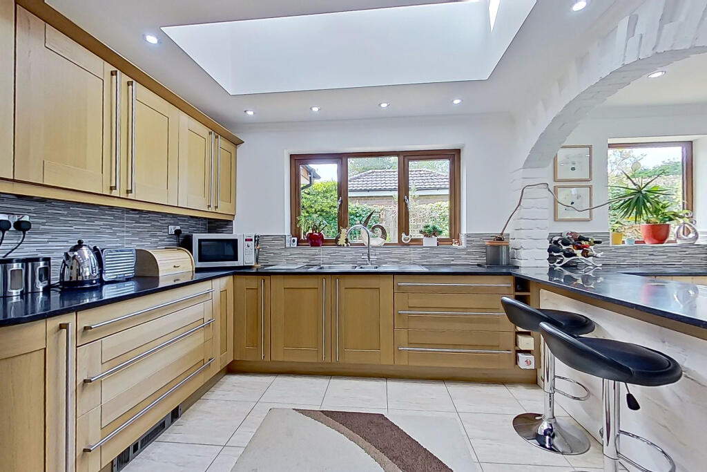 Additional image 14 of Edge Hill Road, Four Oaks, Sutton Coldfield, B74