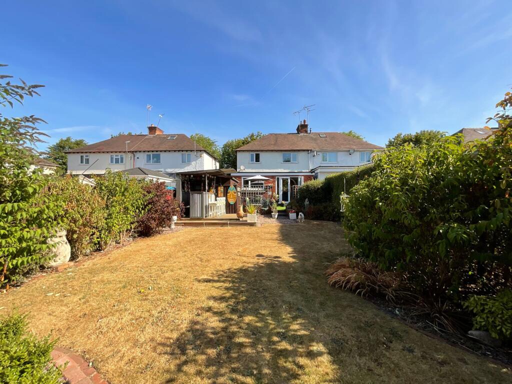 House in Stoke-on-Trent - View 4
