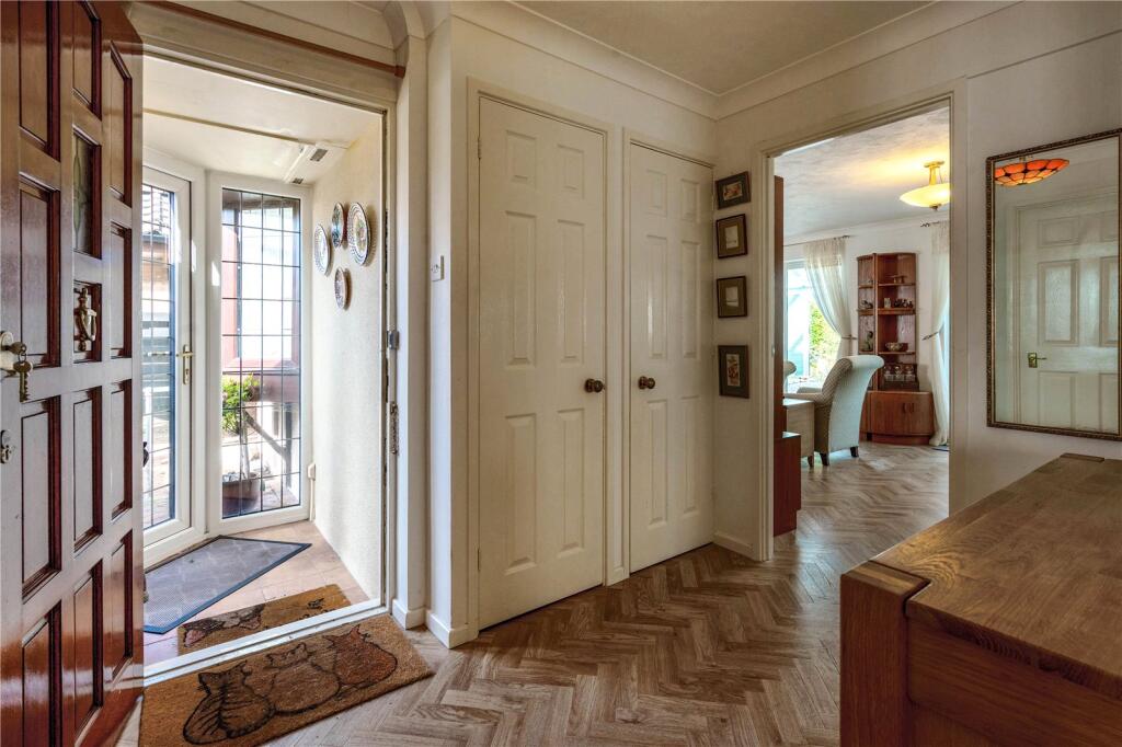 House in Ipswich - View 4