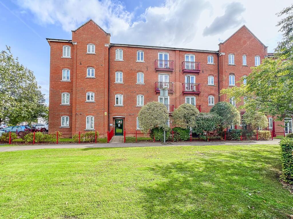 Main image of property: Coxhill Way, Barnshaw House, HP21