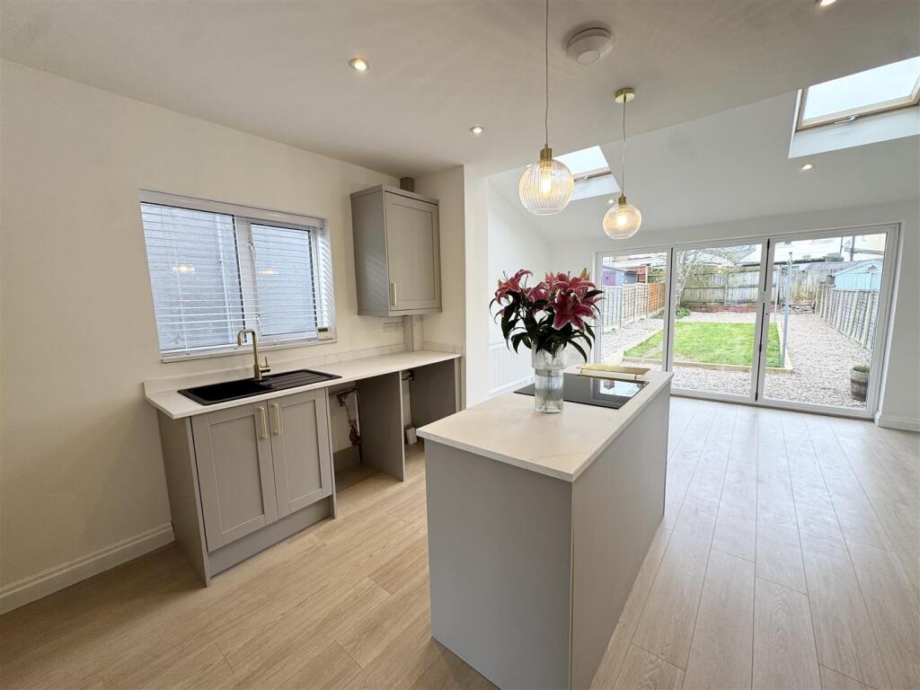 Additional image 11 of Sunbury Road, Halesowen