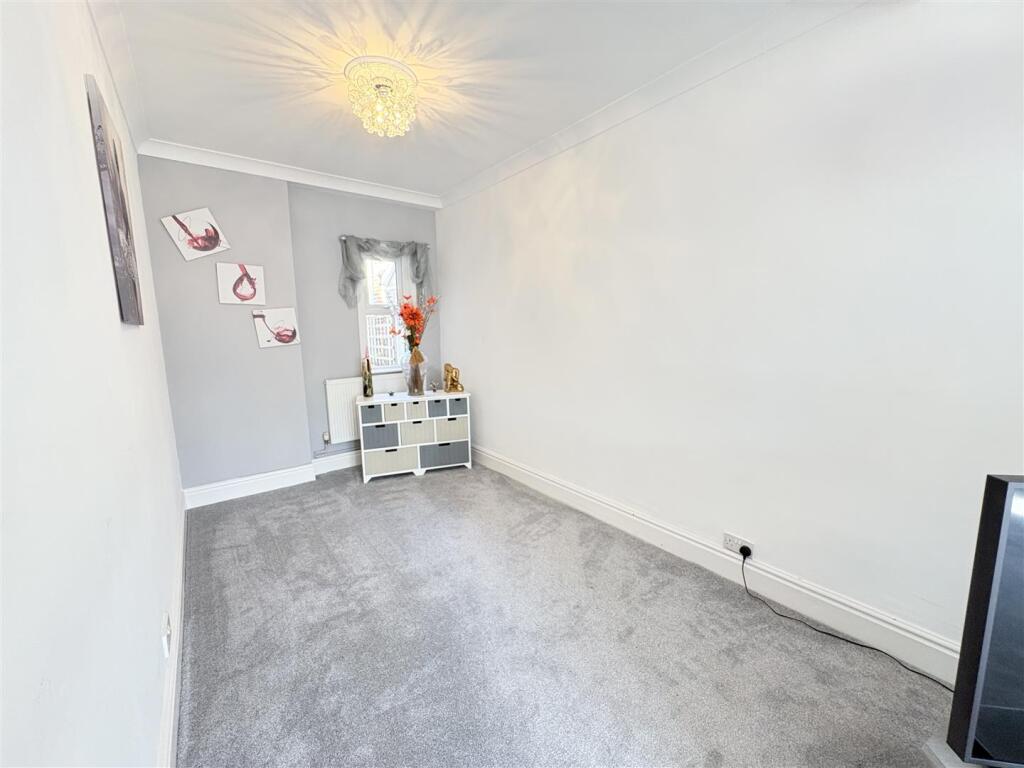 Crofton Road, Portsmouth - View 5