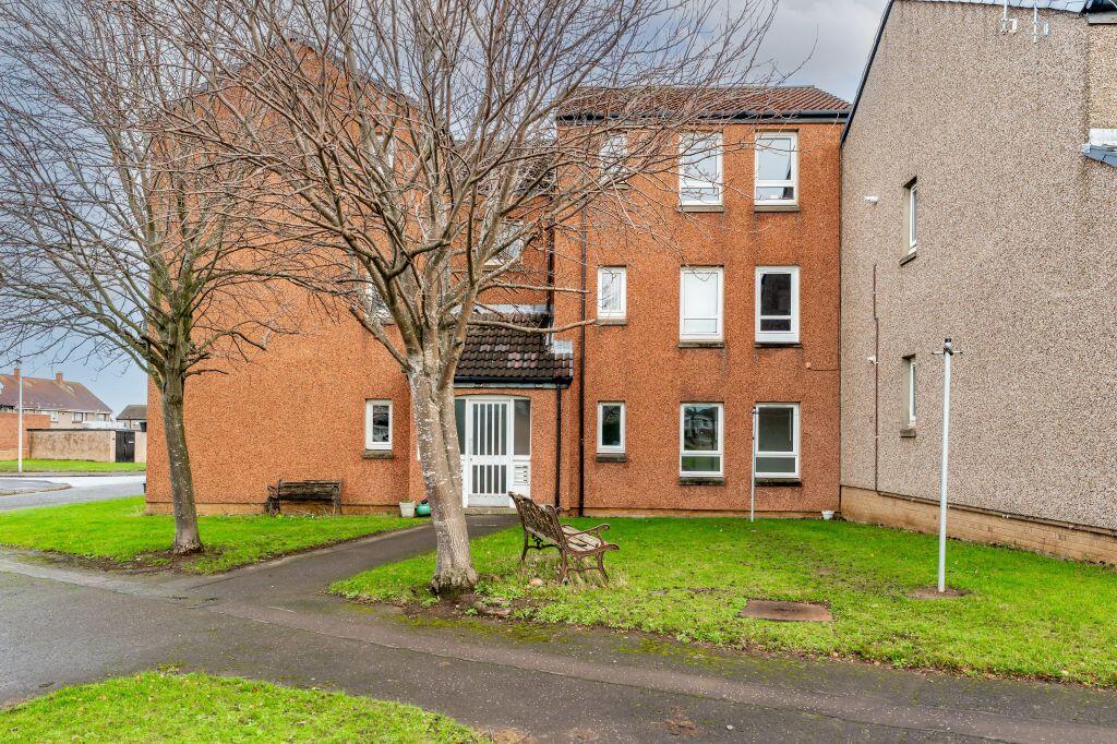 Main image of property: 33b Castle Walk, Port Seton, EH32 0ER