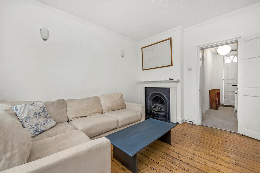 Apartment in London - View 4