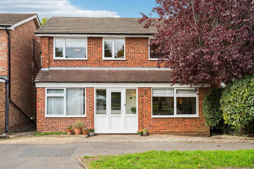 Main image of property: Lawford Close, Chorleywood