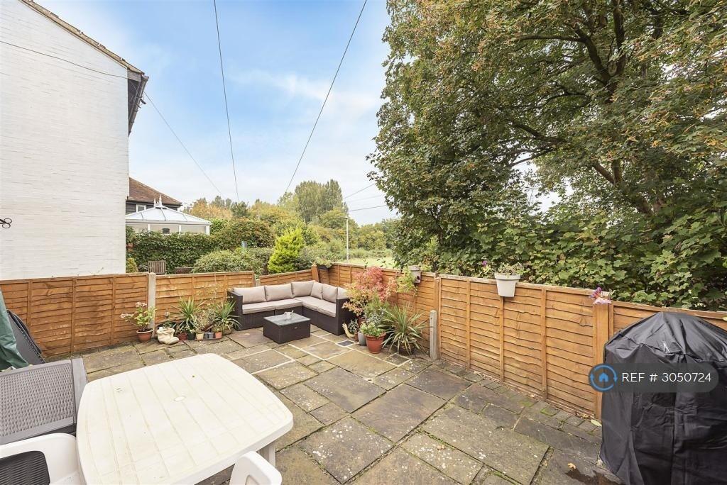House in St Albans - View 5