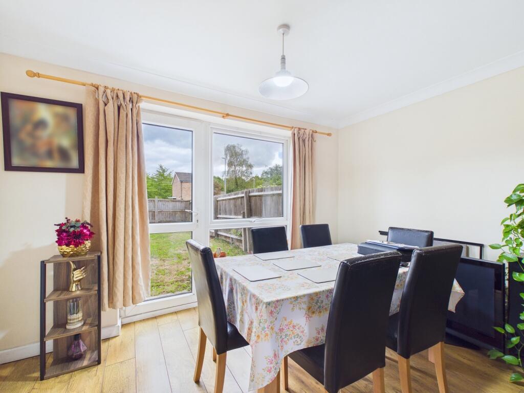 House in Peterborough - View 5