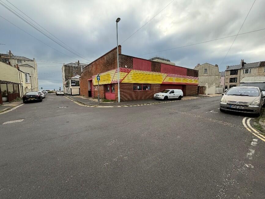 Main image of property: 5-7 New Street, Worthing, West Sussex BN11 3BT