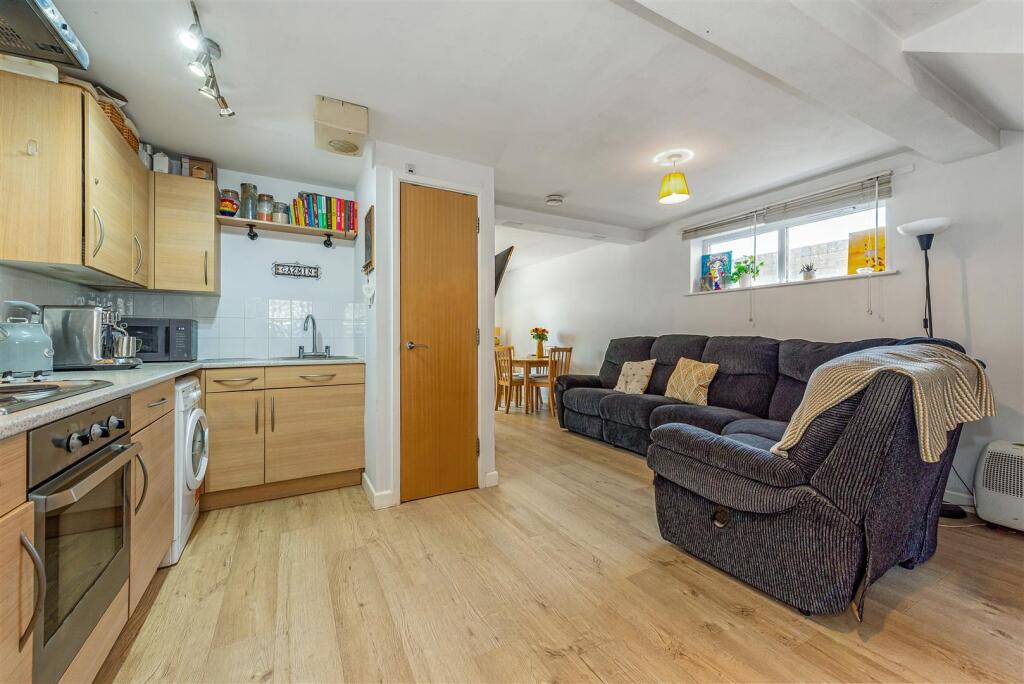 Apartment in Chichester, Lavant - More
