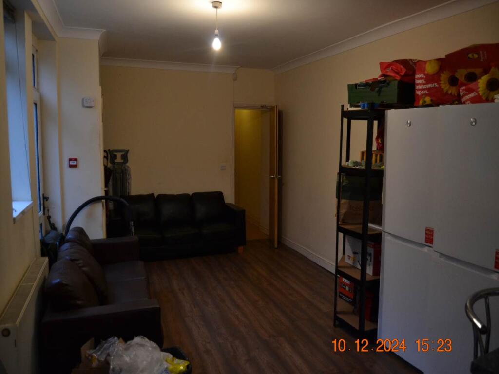 House in Cardiff - View 5