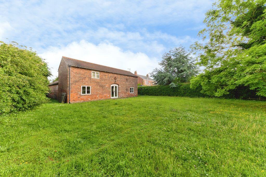 House in Doncaster - View 2