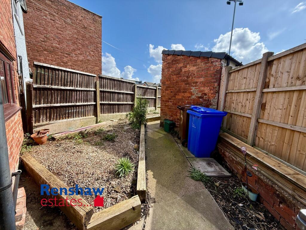 House in Ilkeston - More