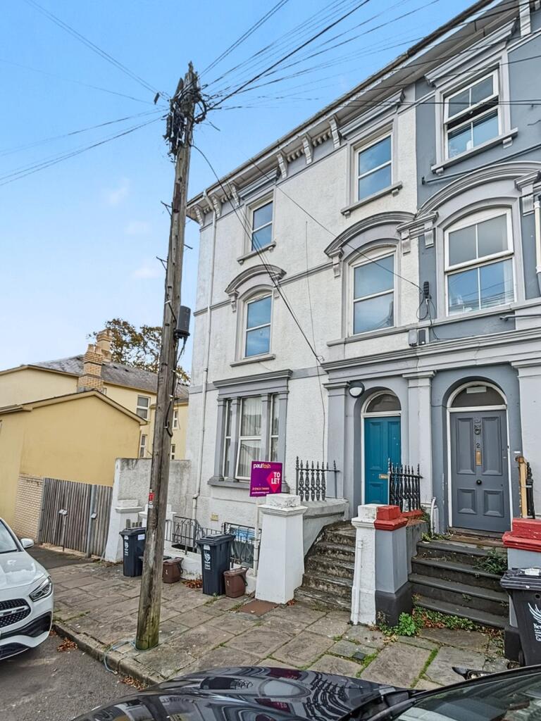 Main image of property: Clytha Square, Newport,