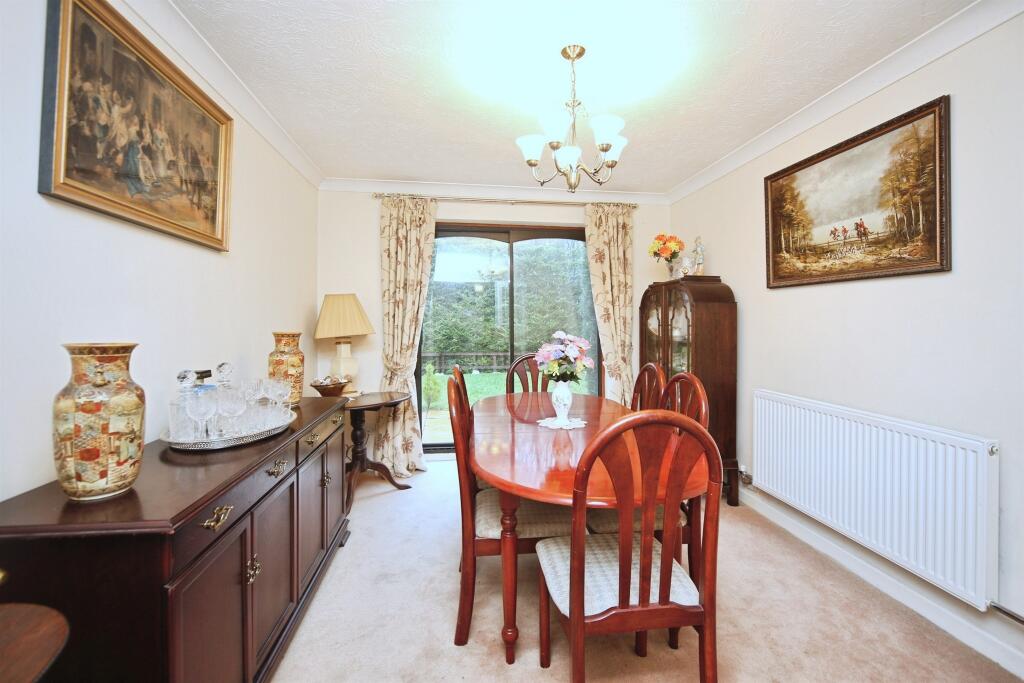 Partridge Lane, Callow Hill, Redditch photo 5