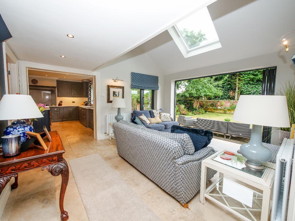18a Saxon Road, Birkdale, Southport, Merseyside, PR8 2AX photo 4