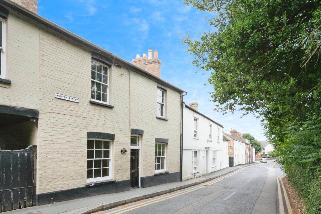 Main image of property: Hunter Street, Buckingham