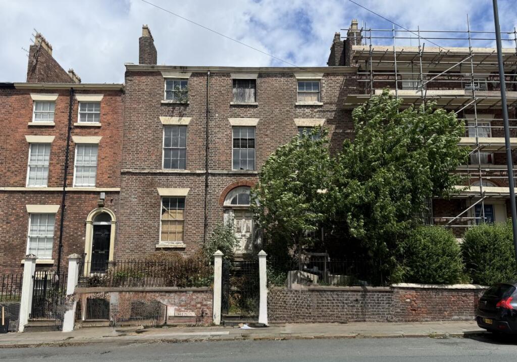 Main image of property: 39 Irvine Street, Edge Hill, Liverpool, Merseyside, L7 8SY