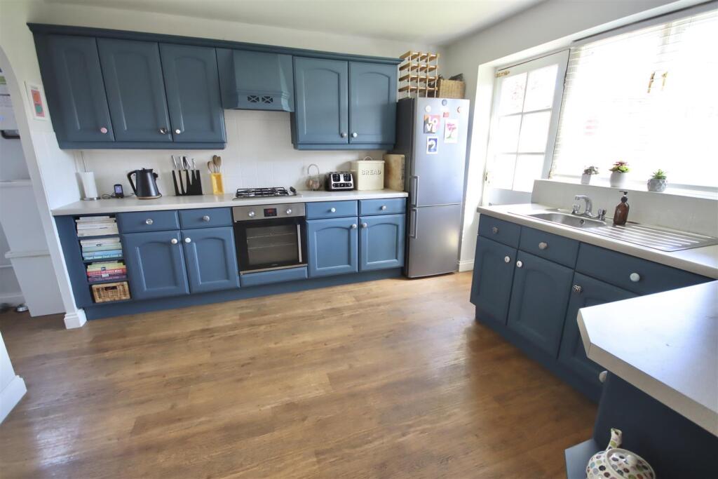House in Swindon - View 5