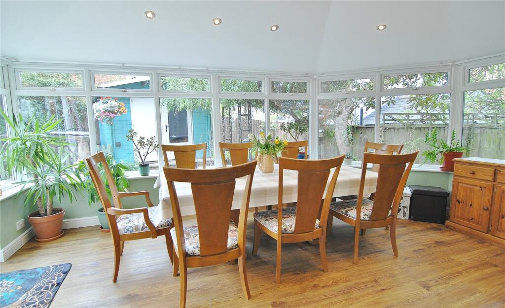 House in Stroud, Stonehouse - View 2