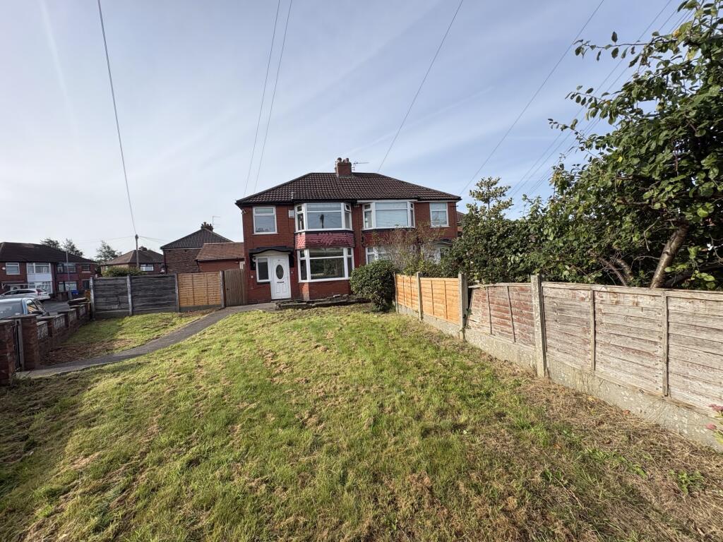 Milton Road, Audenshaw, M34 photo 3