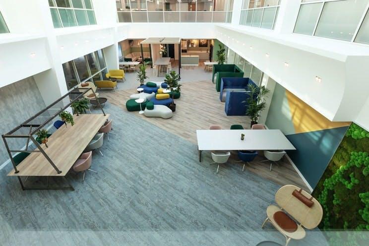 2b fc9cb30d33a10632b77597674.jpg