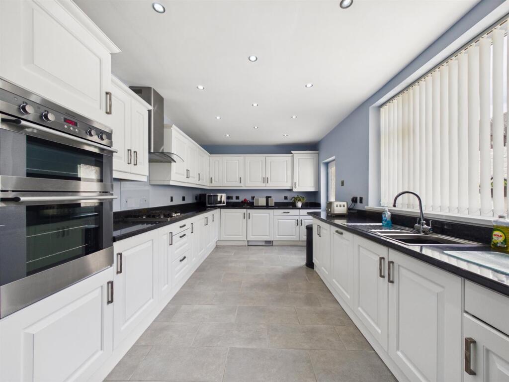 House in North Tyneside, Monkseaton - View 6