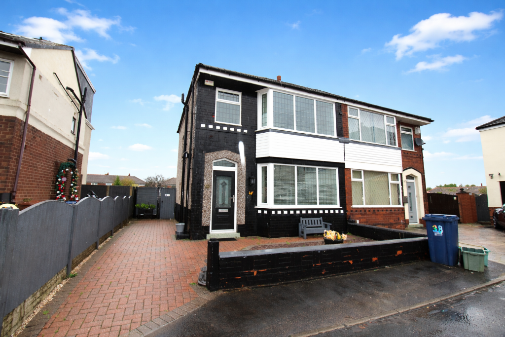 Main image of property: Sandringham Avenue, Leyland, Lancashire, PR25