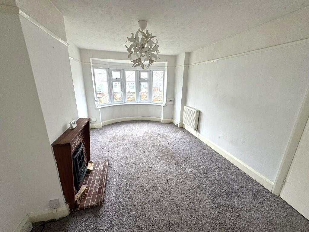 Northern Avenue, Polegate, East Sussex, BN26 photo 2