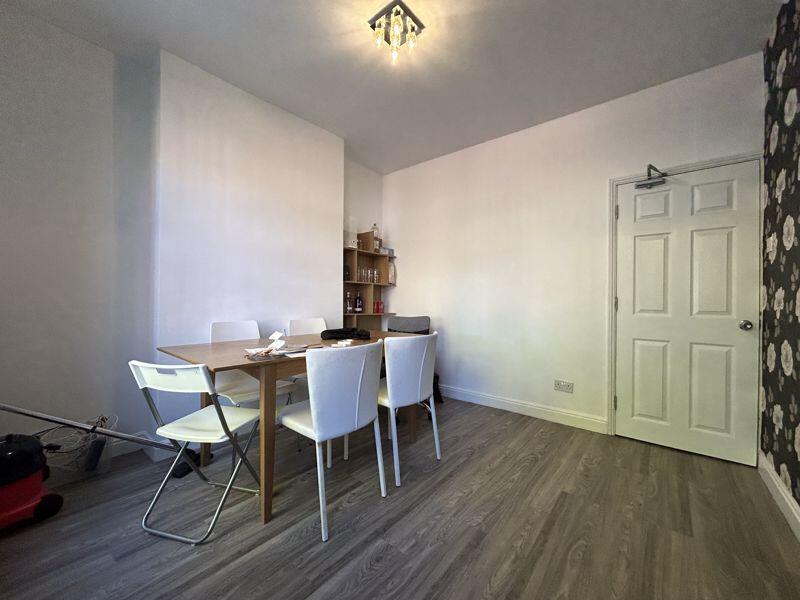 House in Nottingham - View 5