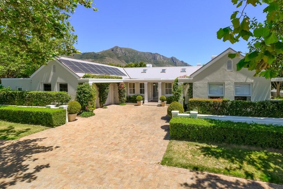Main image of property: Constantia, Cape Town, Western Cape